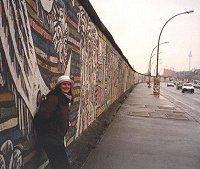 Ine bei der Mauer