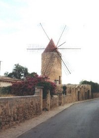 historische Windmühle