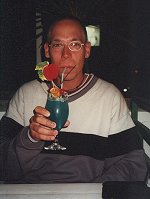 Arne mit Cocktail